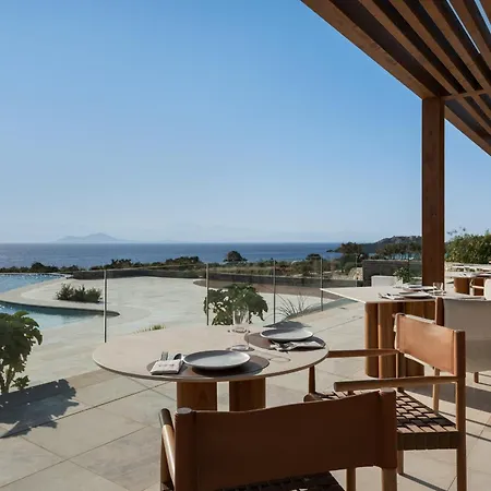 Vione Paros Hotel