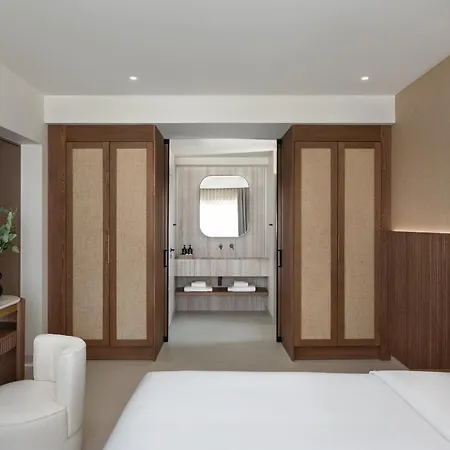 ホテル Vione Paros 5*