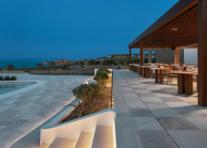 酒店 Vione Paros 5*